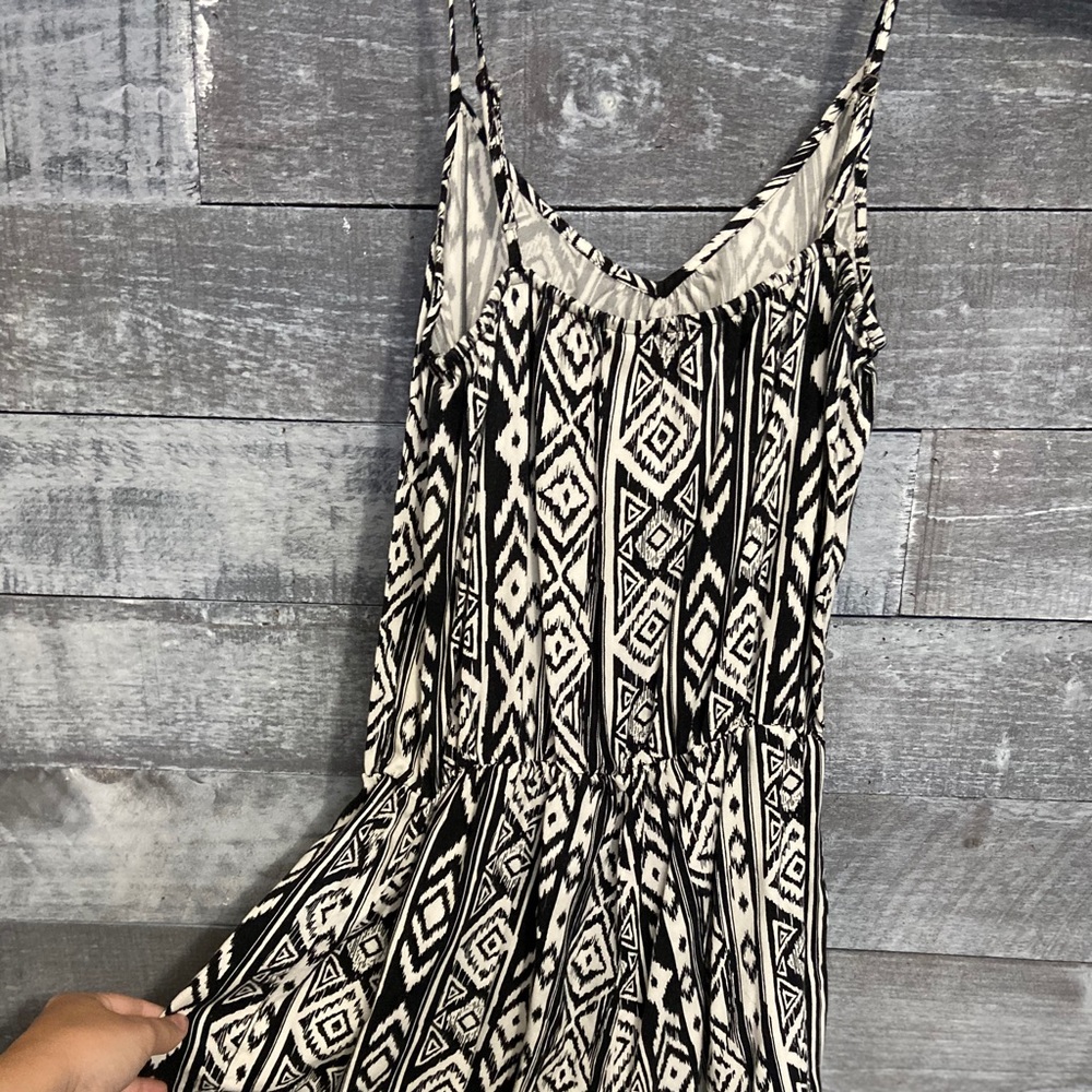 Romper - Picture 2 of 2